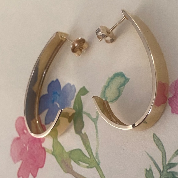 Solid 14K Gold Vintage Half Hoop Posts With Butterfly Closure Earrings. - Picture 6 of 11
